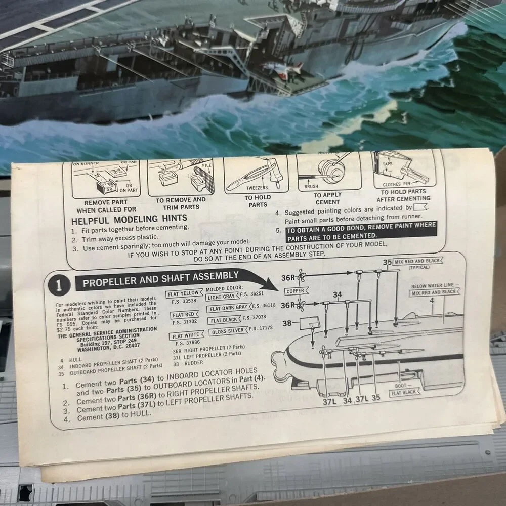 Vintage 1975 Revell USS Lexington Aircraft Carrier Model Kit H-444 20